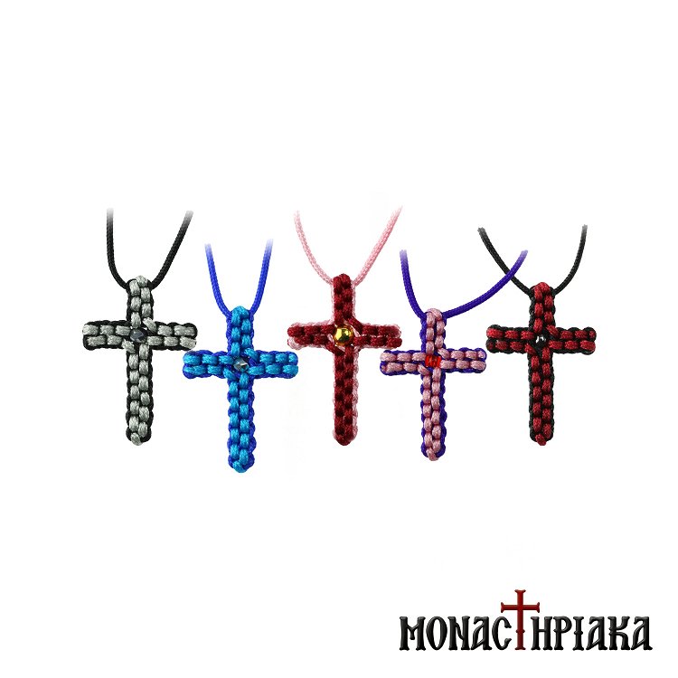Bicolor Knitted Neck Cross
