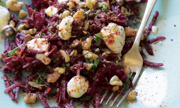 Salad with Beetroots and Mushrooms